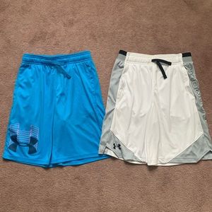 LOT of 9 Under Armour pieces (Boys Medium)
